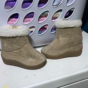 Toddler boots